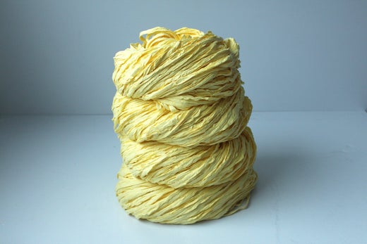 Er&auml;  vaaleankeltaista trikookudetta 3,5kg